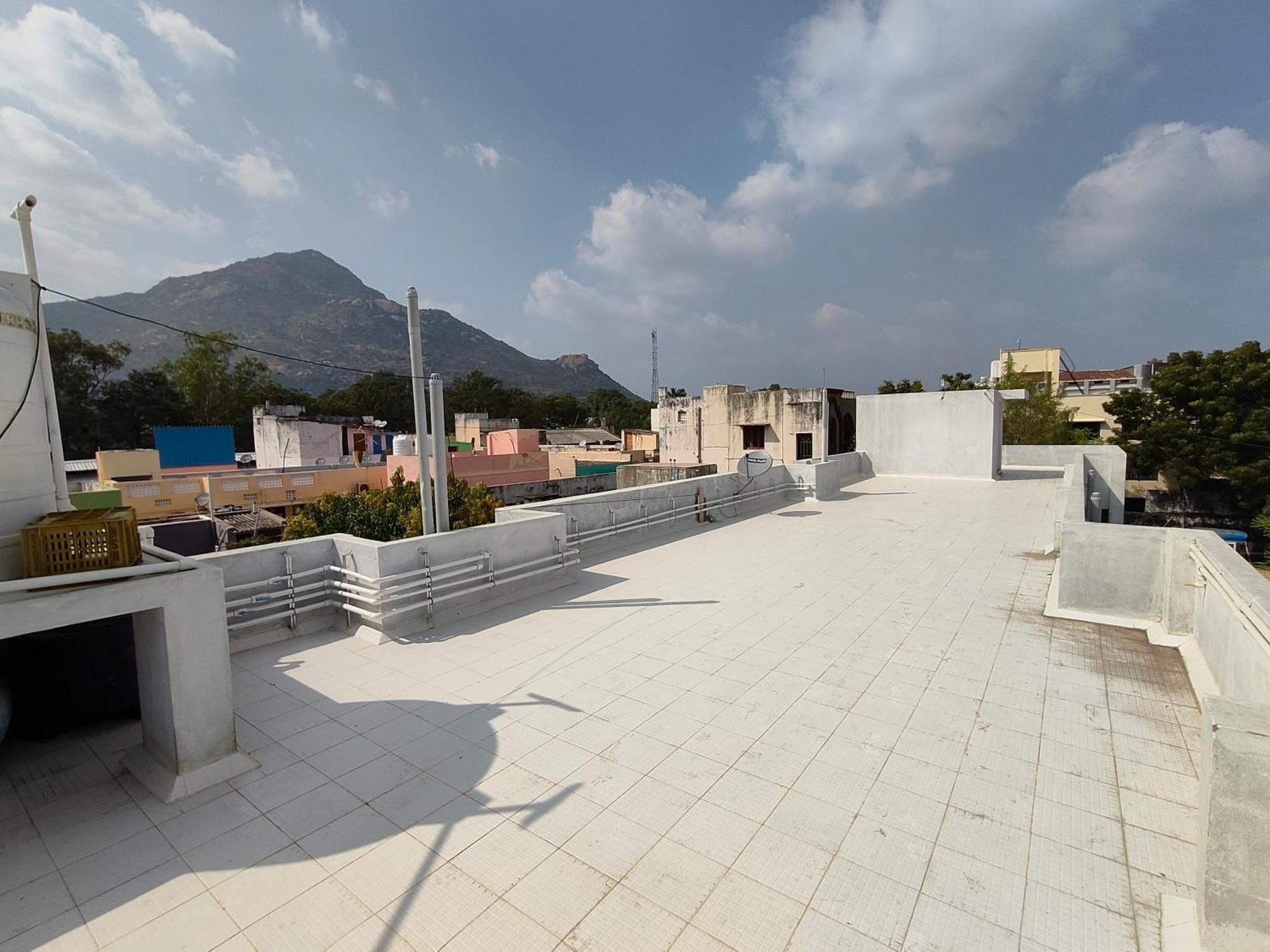 Nivas Hill View Homestay Tiruvannāmalai Εξωτερικό φωτογραφία